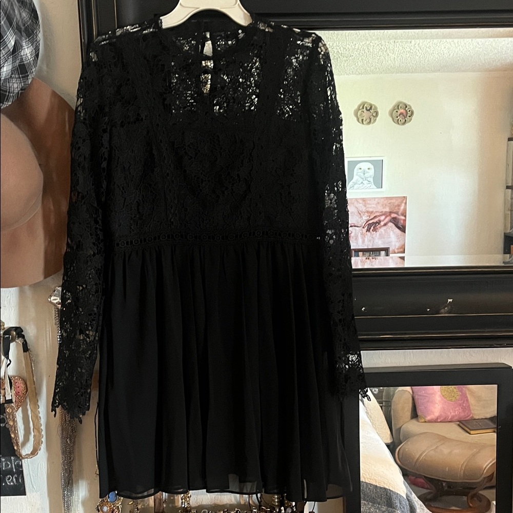 NWT Aqua Beautiful Black Lace Dress